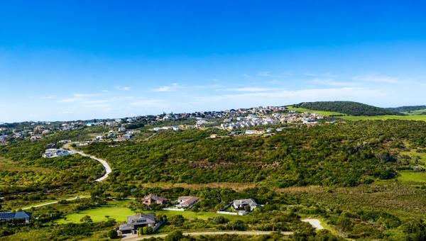 400 m² Land