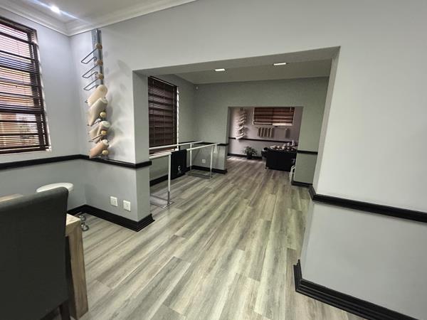 265 m² Commercial space
