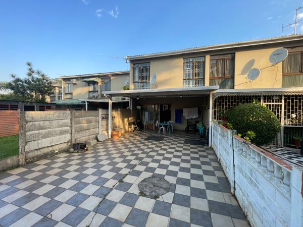 2 Bedroom Duplex