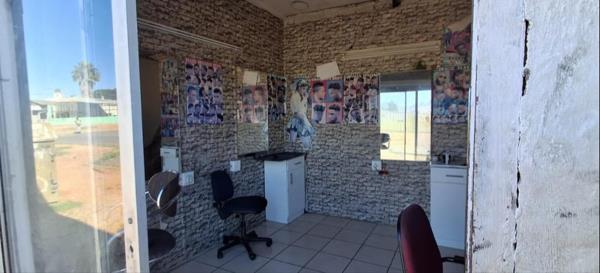 730 m² Commercial space