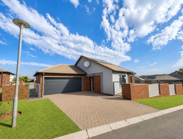 3 Bedroom Townhouse