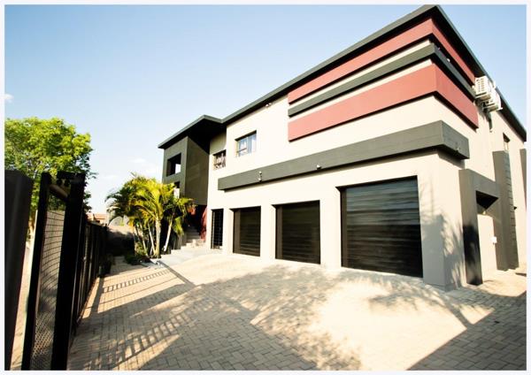 5 Bedroom House