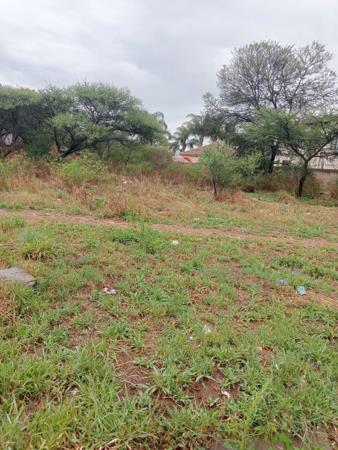 820 m² Land