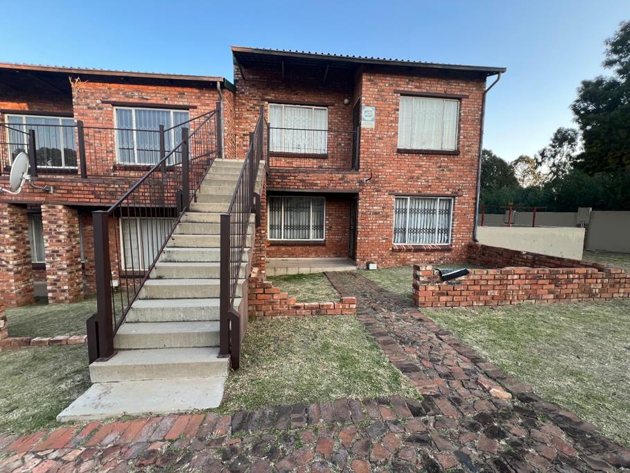 2 Bedroom Townhouse