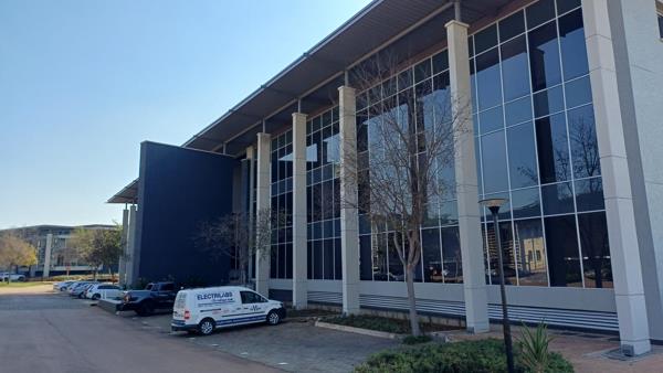 2 926 m² Commercial space