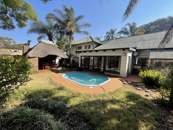 6 Bedroom House