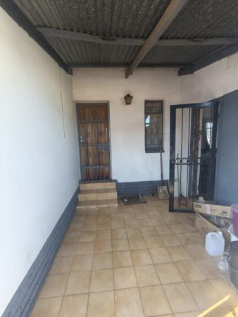 6 Bedroom House