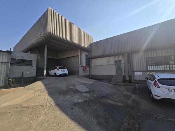 2 743 m² Industrial space