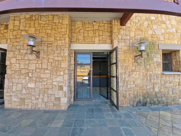 107 m² Commercial space