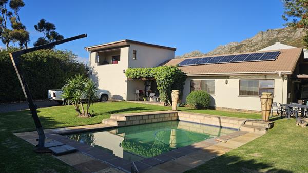 5 Bedroom House