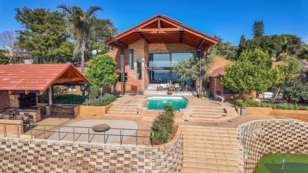 5 Bedroom House