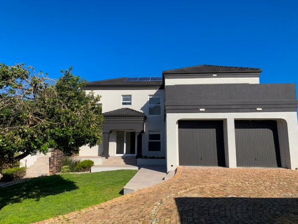 5 Bedroom House