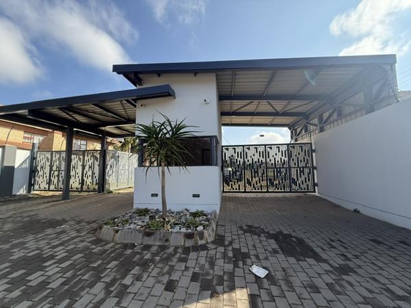 20 Bedroom House