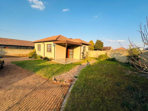 2 Bedroom House