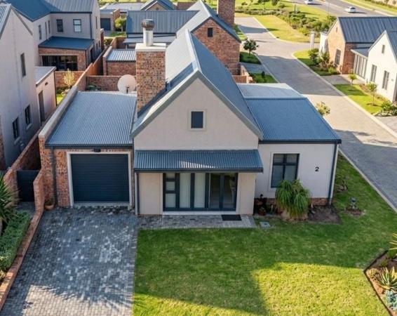 2 Bedroom House