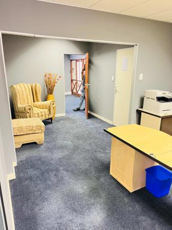 80 m² Office Space