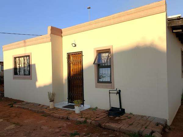 2 Bedroom House