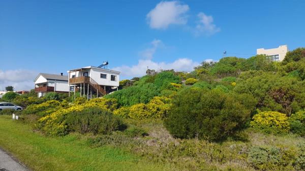 756 m² Land