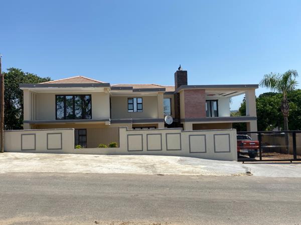 6 Bedroom House