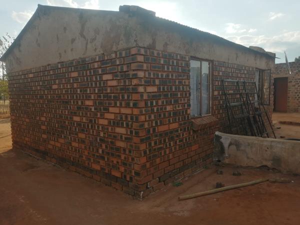 2 Bedroom House