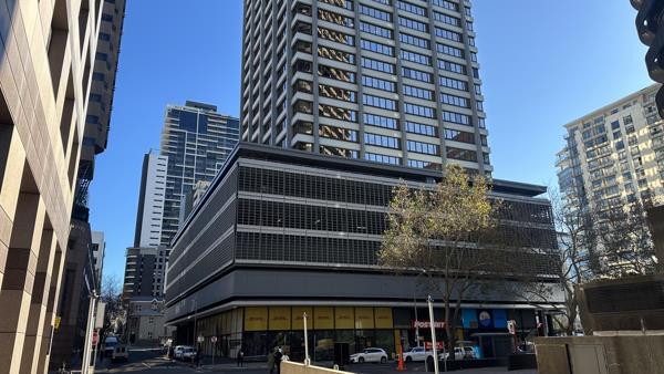 243 m² Commercial space