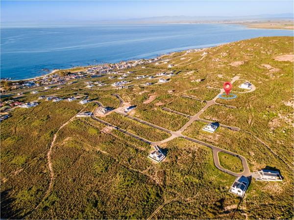 275 m² Land