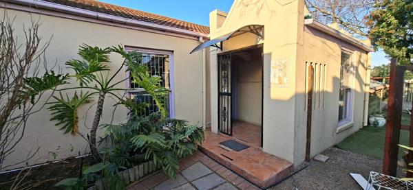 Bachelor apartment