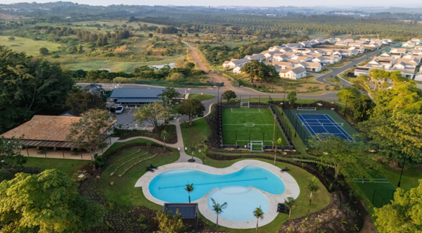 468 m² Land