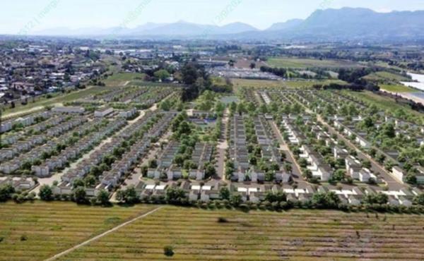 13 ha Land