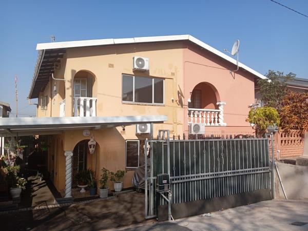 5 Bedroom House