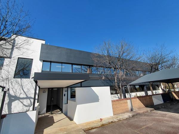 338 m² Commercial space