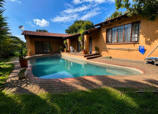 5 Bedroom House