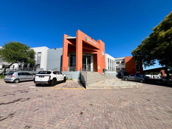 209 m² Office Space