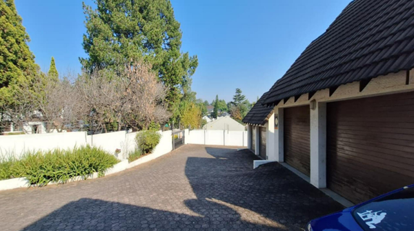 4 Bedroom Townhouse