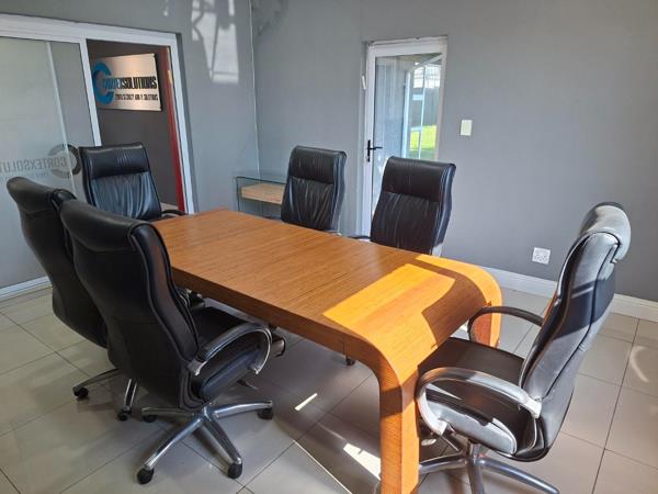 5 Bedroom HouseEdenvale - More