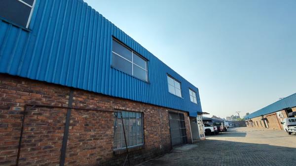 332 m² Commercial space