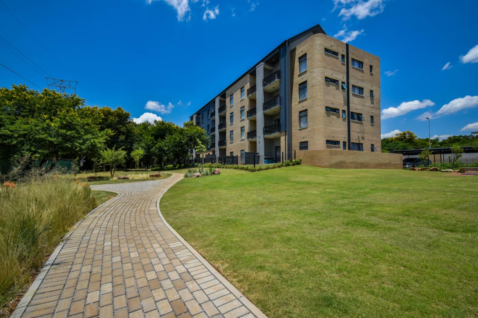 2 Bedroom Apartment in Erasmus Park