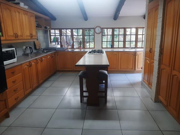 5 Bedroom House