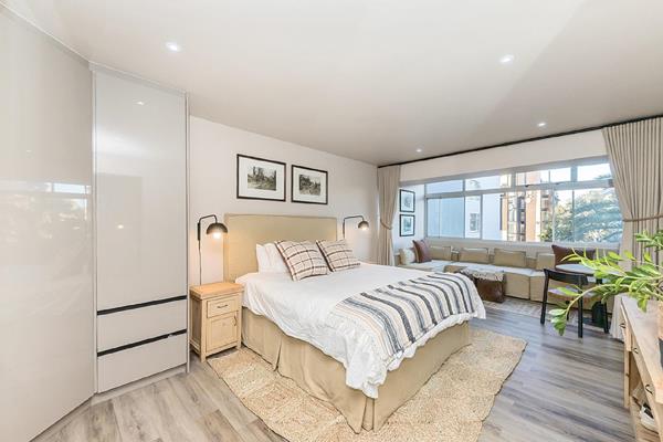 Bachelor apartment
