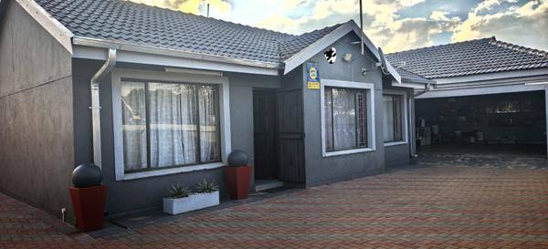 5 Bedroom House