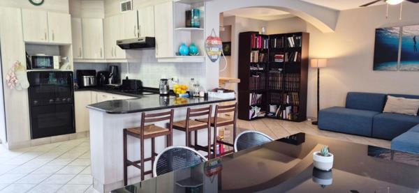 4 Bedroom Townhouse