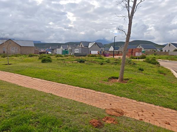 454 m² Land