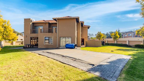 4 Bedroom House