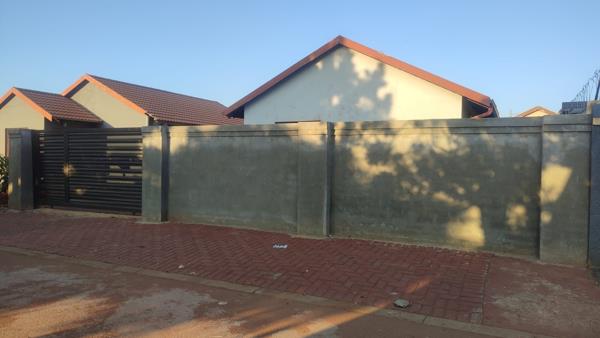 2 Bedroom House