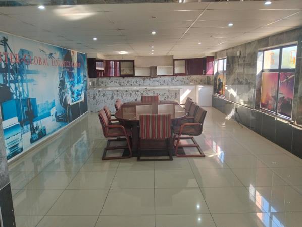 7 618 m² Commercial space