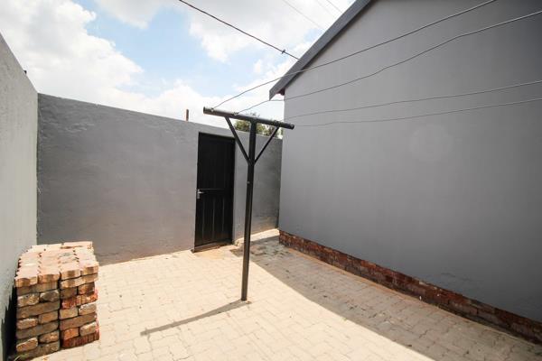 2 Bedroom House