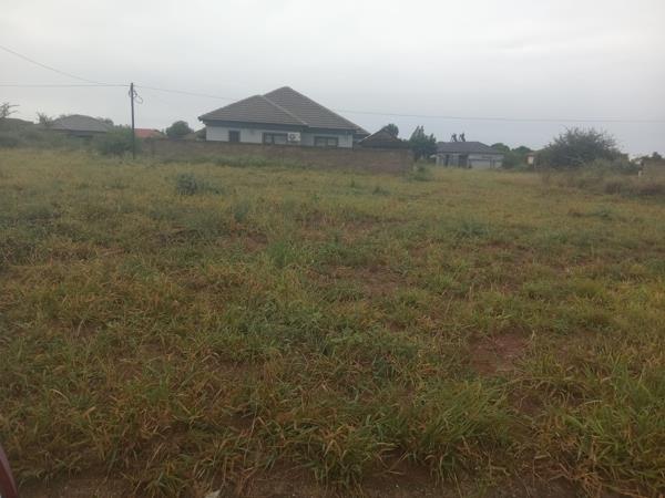 400 m² Land