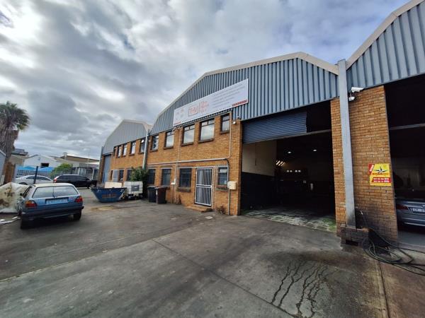 572 m² Industrial space