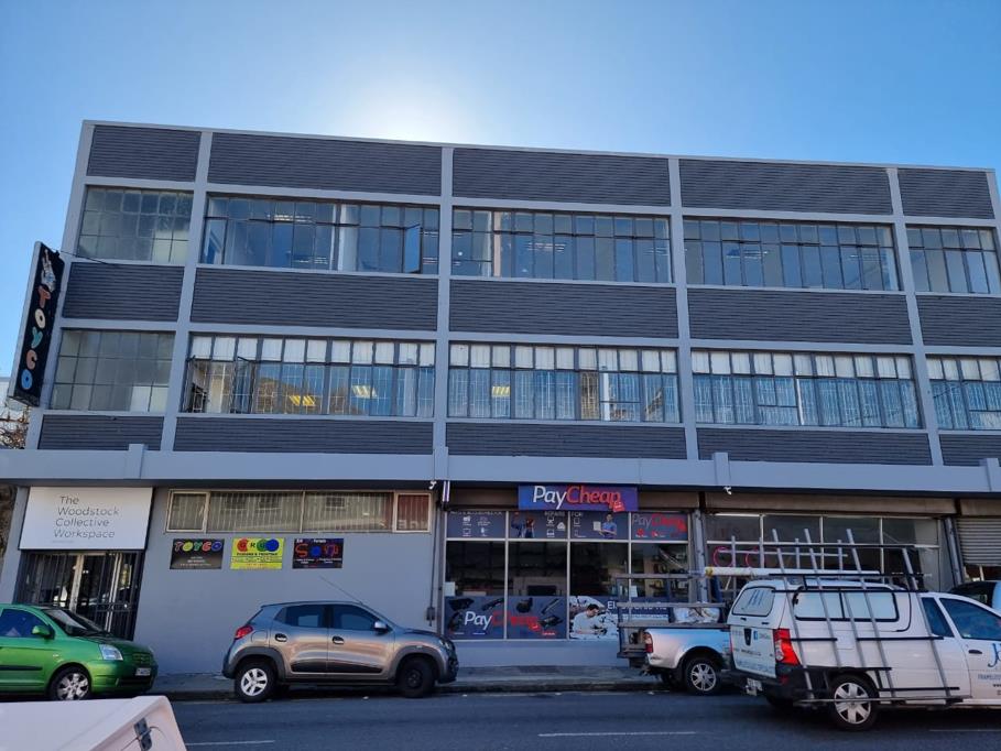 415 m² Commercial space