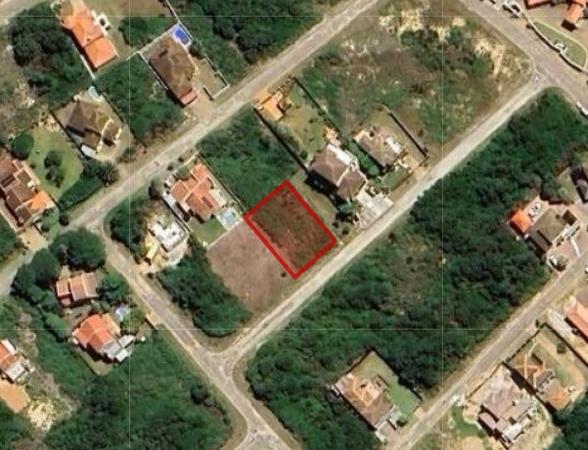 688 m² Land